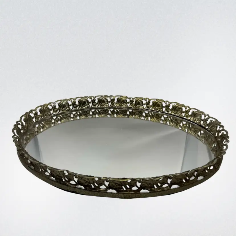 9x13” Oval Vintage Mirrored Vanity Tray, Bottom Warped As Shown But Does Not Effect Use
