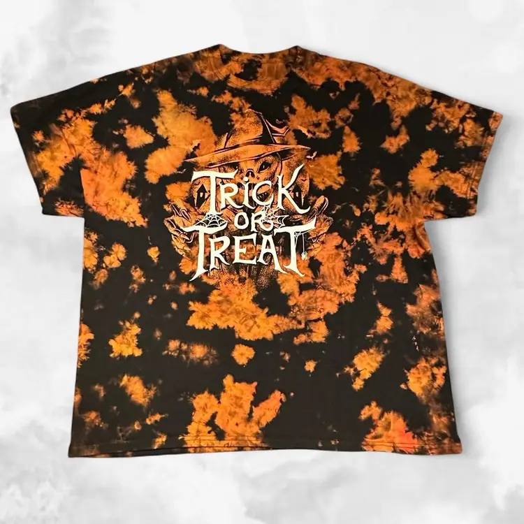 Halloween Trick or Treat Tie Dyed T-shirt 2XL
