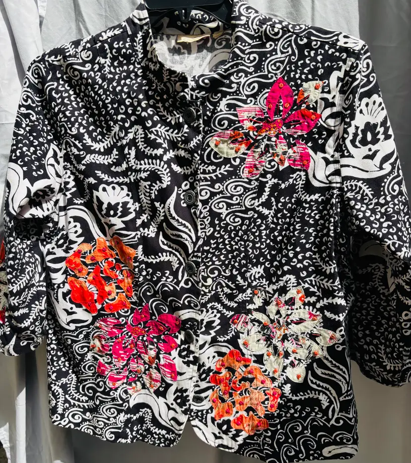 Choices Blk & white ladies XL jacket with beaded floral print