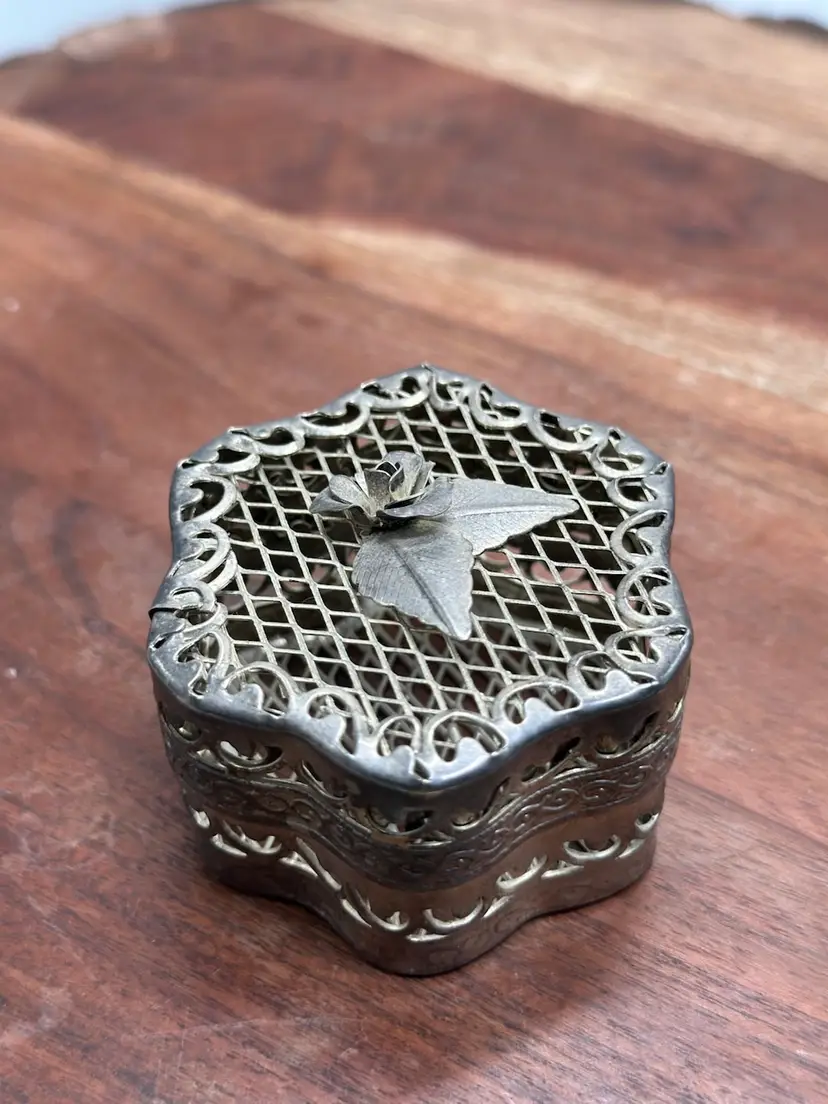 Vintage Filigree Mesh Secret Stash Box Applied Rose Trinket