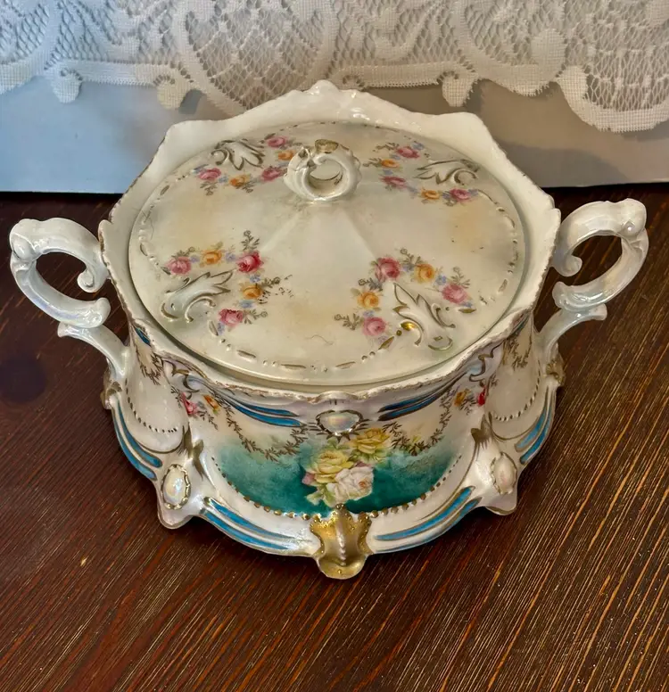 Antique Marked R.S. Prussia Porcelain Lidded Biscuit Jar 8”x 5” *READ