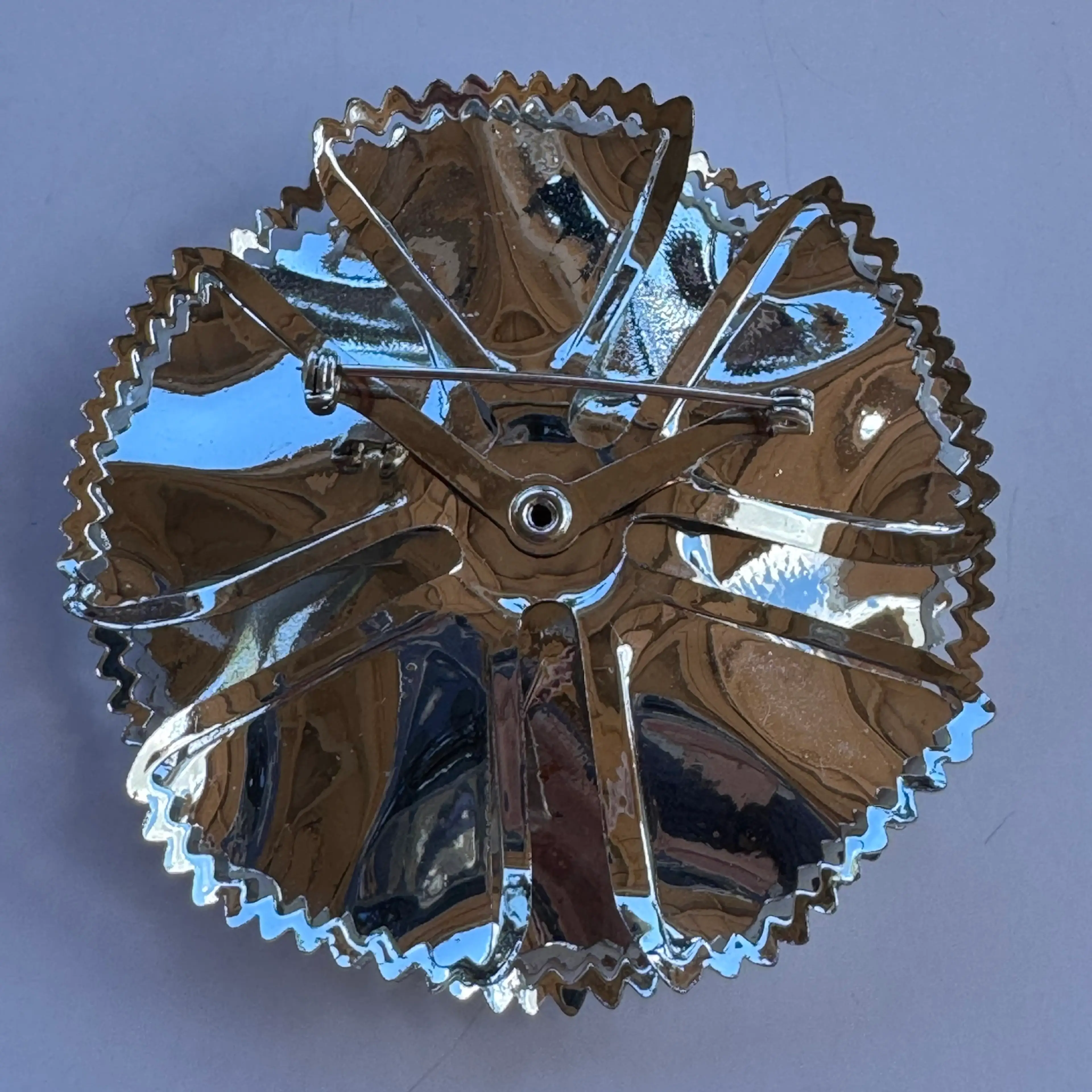 Image 2 of 3
