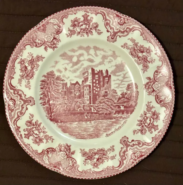#02 Johnson Brothers 10” Plate England “Old Britain Castles”