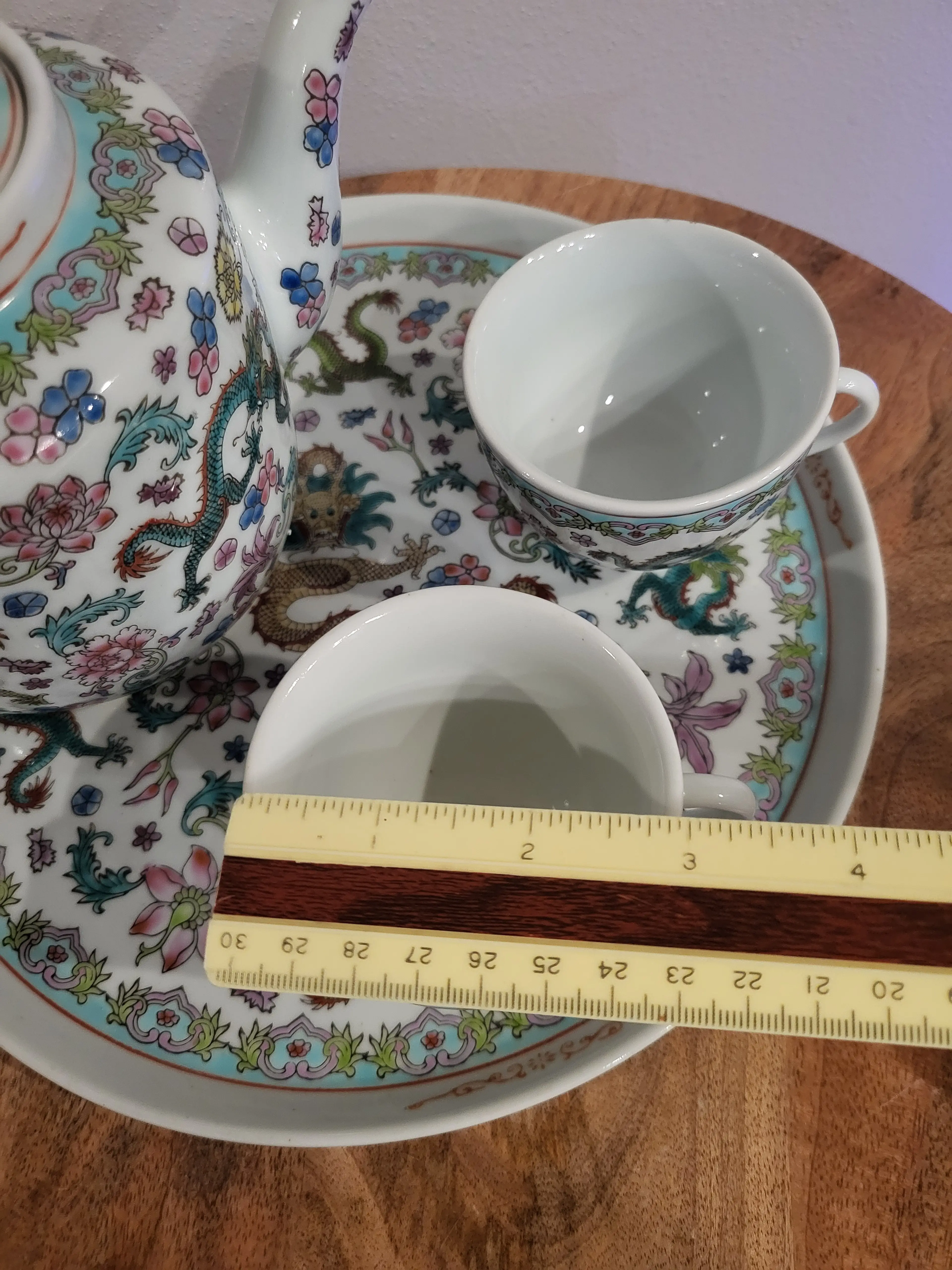 Image 4 of 12