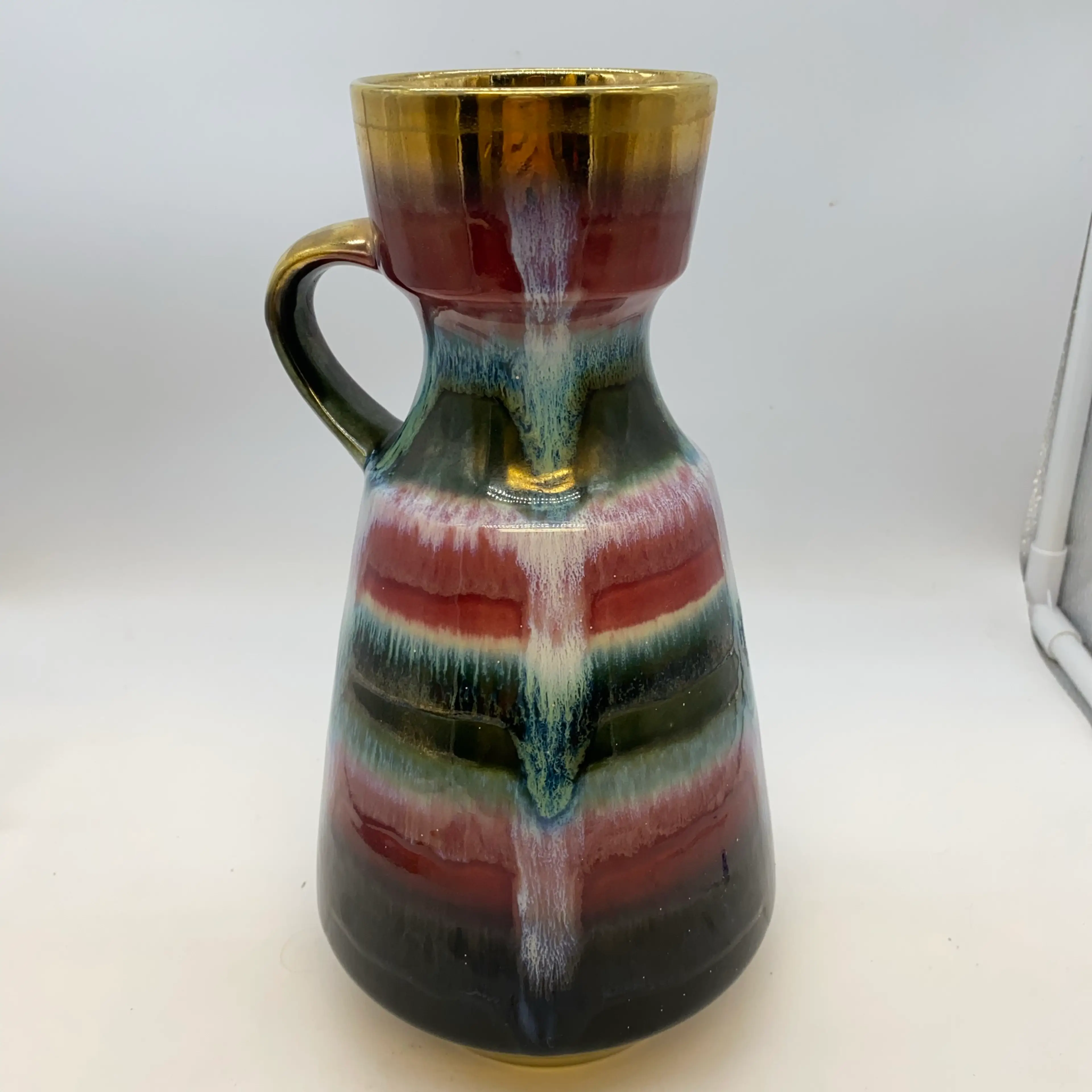 Image 4 of 7