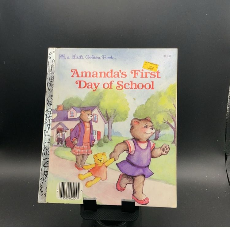 A Little Golden Book Amanda’s First Day Of School