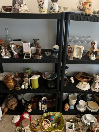 Fill A 8x8x8 Box For $9 Start Bid! 🙂