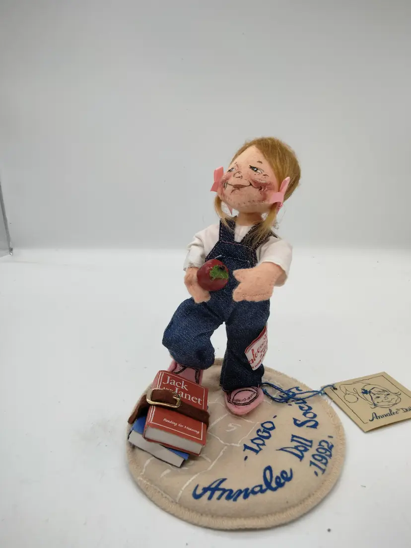 Vintage 1992 Annalee Society LOGO KID School Days/ Teachers Pet #965192