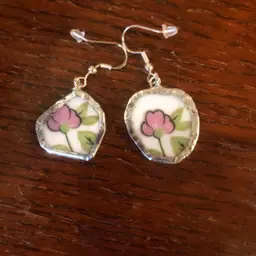 Oodelally Shop Broken Pottery Artisan Made Earrings Aladdin Fine China Fantasia Occupied Japan Dangle Earrings