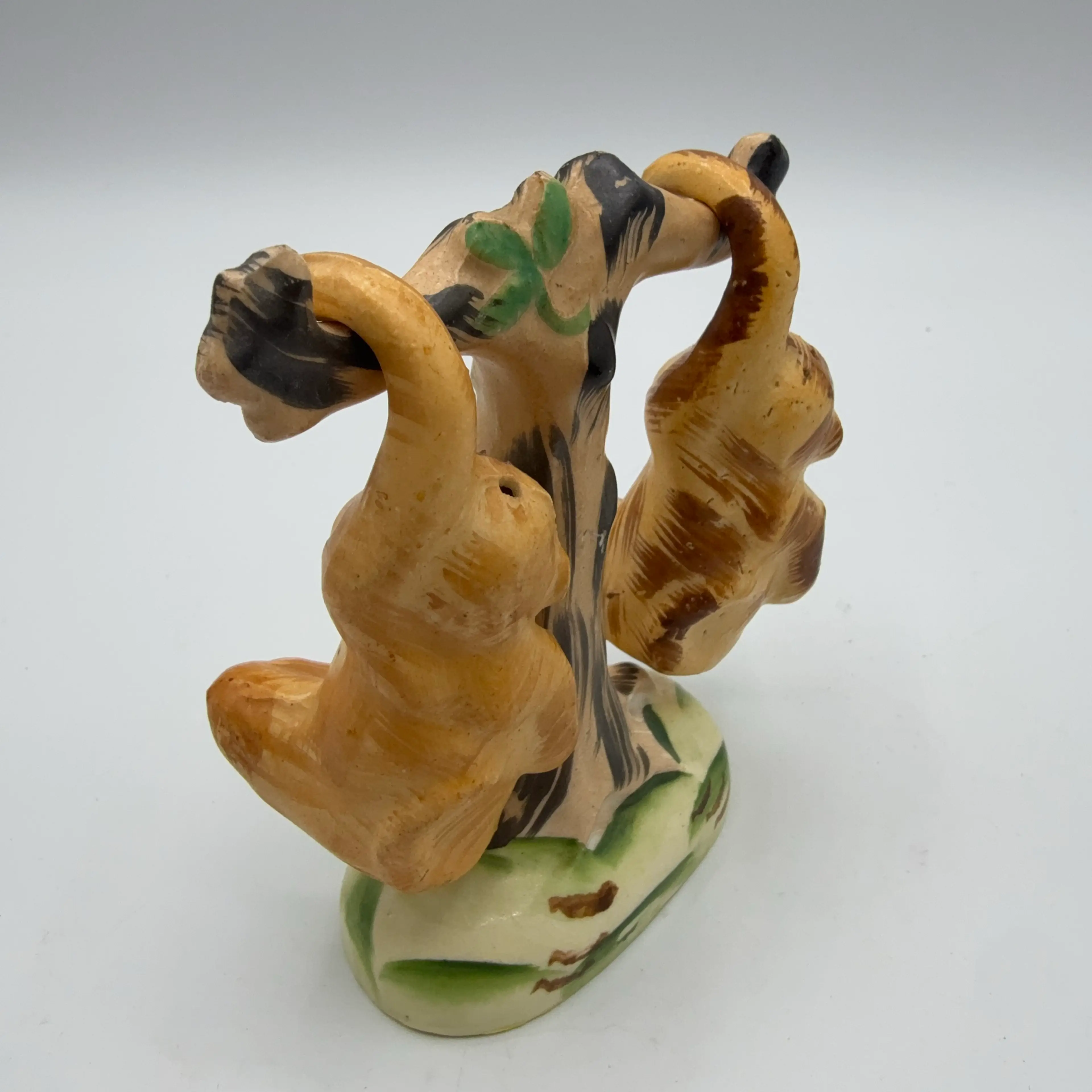 Image 2 of 6