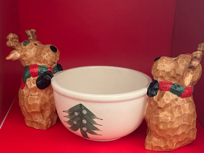 Hand Painted Decorative Holiday Bowl w/ Reindeer Figurines, 10.5" Wide, 5.5" Tall