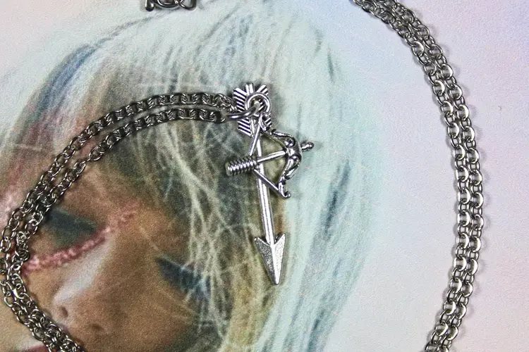 THE ARCHER Lover Bow and Arrow Silver Charm Necklace