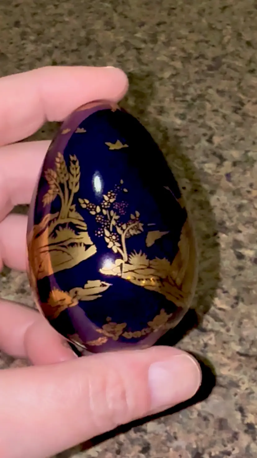 Vintage Signed Franklin Mint 1988 Cobalt Blue & Gold Victorian Lady Egg