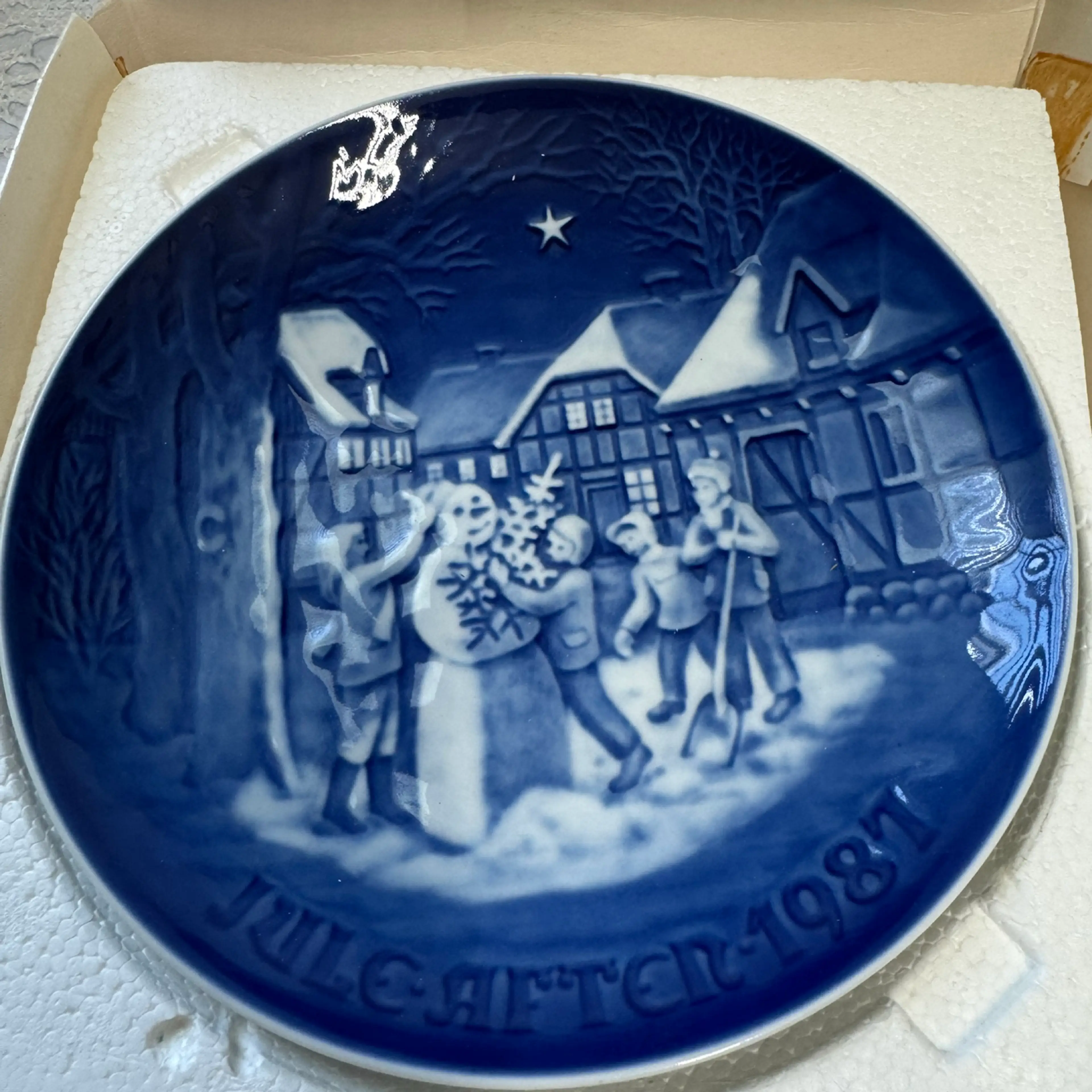Image 1 of 5