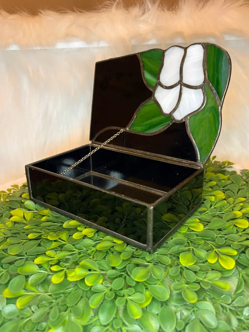 Handmade Stained Glass Jewelry/Trinket Box