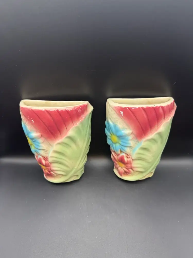 Pair of Vintage Shawnee Pottery Ceramic Wall Pockets with Floral and Leaf Design