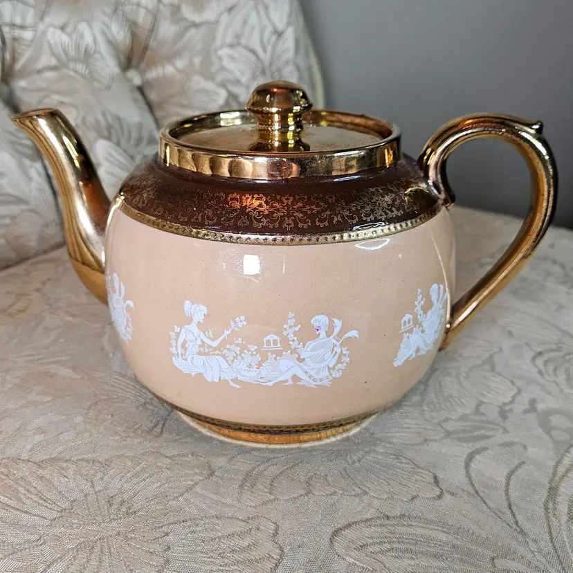 Vintage 1920's Sudlow's Burslem Made In England Teapot With Gold Trim 5146 A