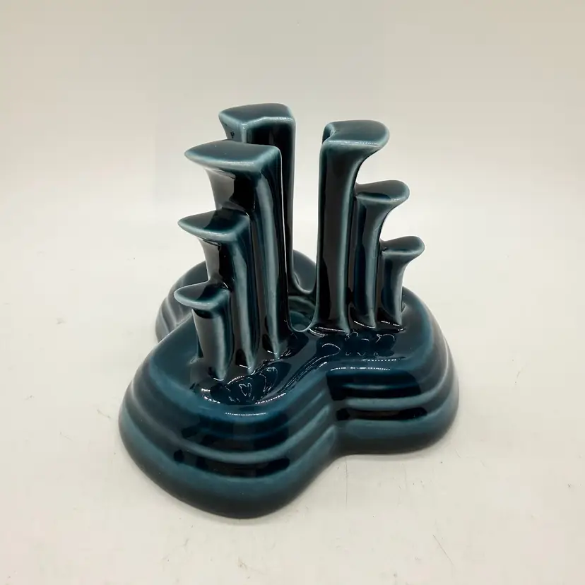 Vintage Fiesta Ware Juniper Green Pyramid Tripod Candlestick Holder Art Deco