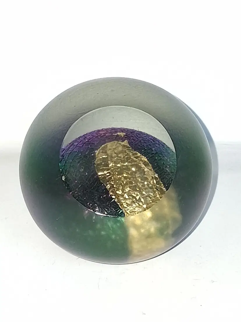 Vintage 1992 Robert Eickholt, Real Gold, Dichroitic Glass Window Paperweight With Iridescent Matte Finish, Signed