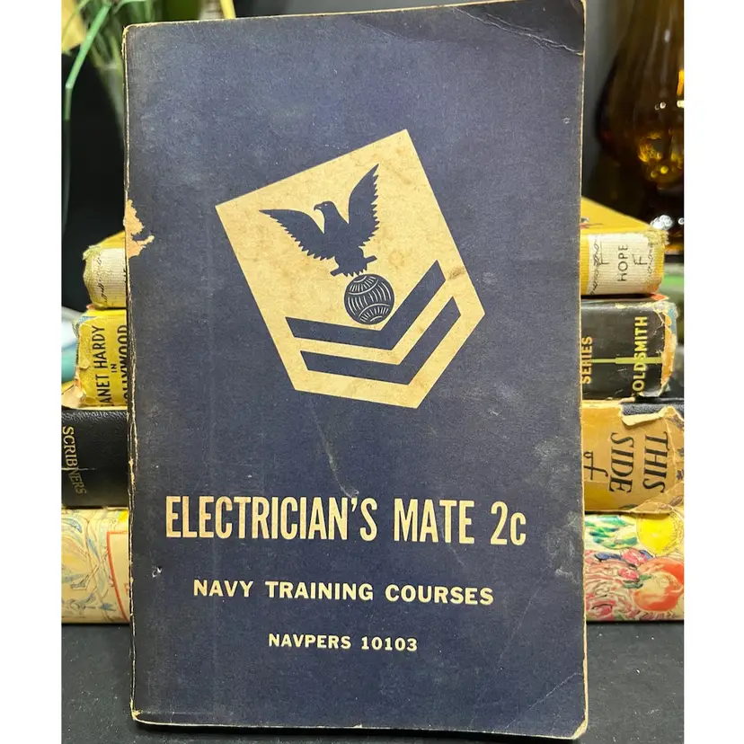 MARKDOWN! Electrician's Mate 2c Navy Training Courses Book
