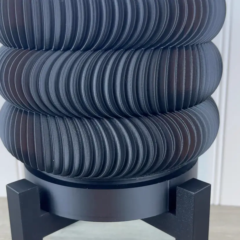 Indoor Flower Pot, The Maro Planter Pot, Flower Pot, Houseplants, Indoor Planter w/ Drainage Holes, 3D Printed, Ecofriendly, Multiple Sizes