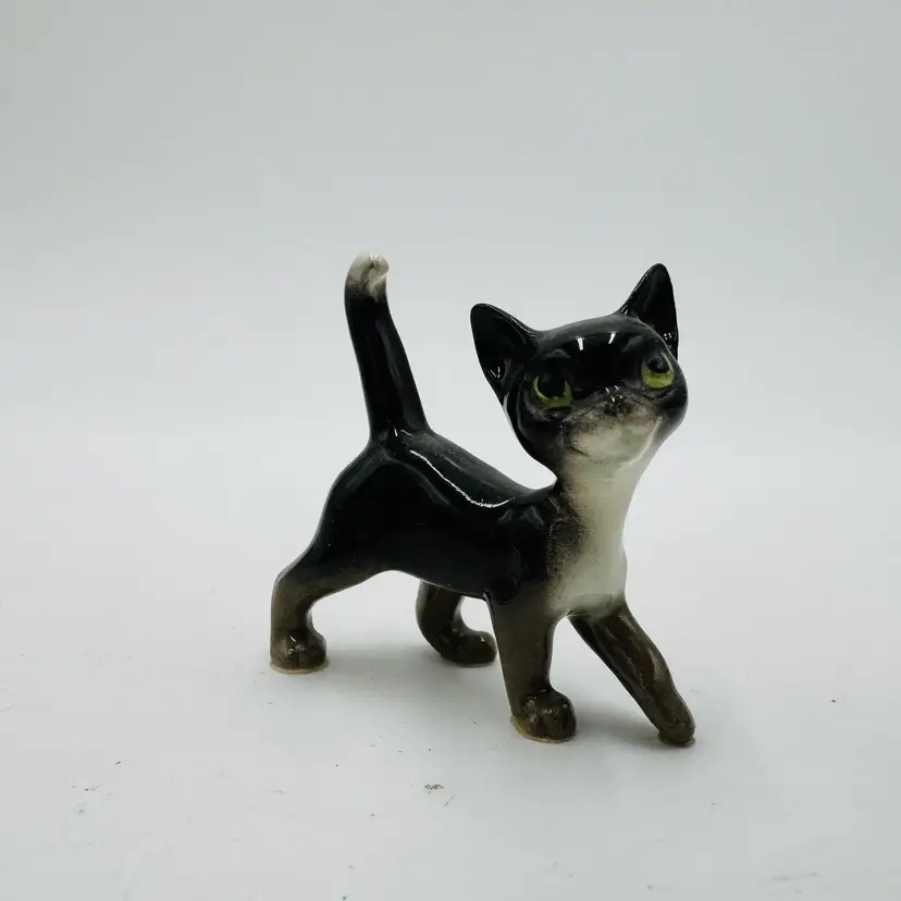 Hagen-Renaker Black Papa Cat Walking Miniature Ceramic