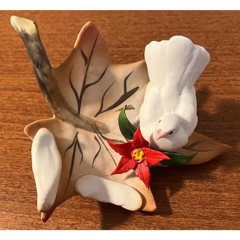 Italian Capodimonte Porcelain Figurine White Dove Bird on Autumn Leaf with Poinsettia