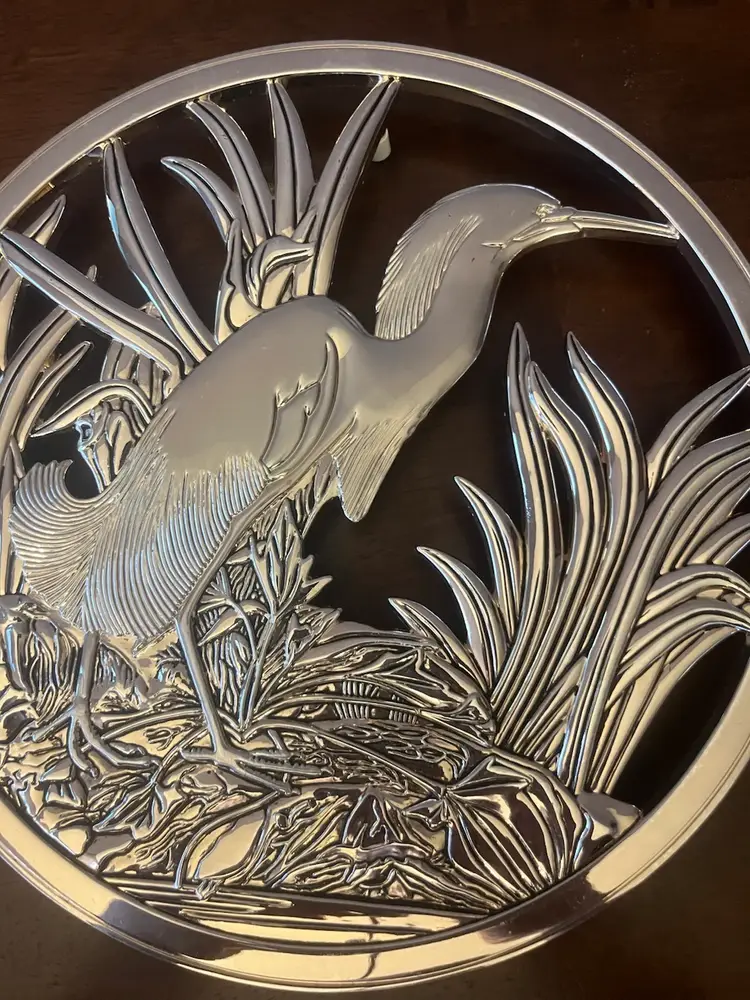 National Audubon Silver Plated decorative trivet featuring a snowy egret by Godinger. 9.25”