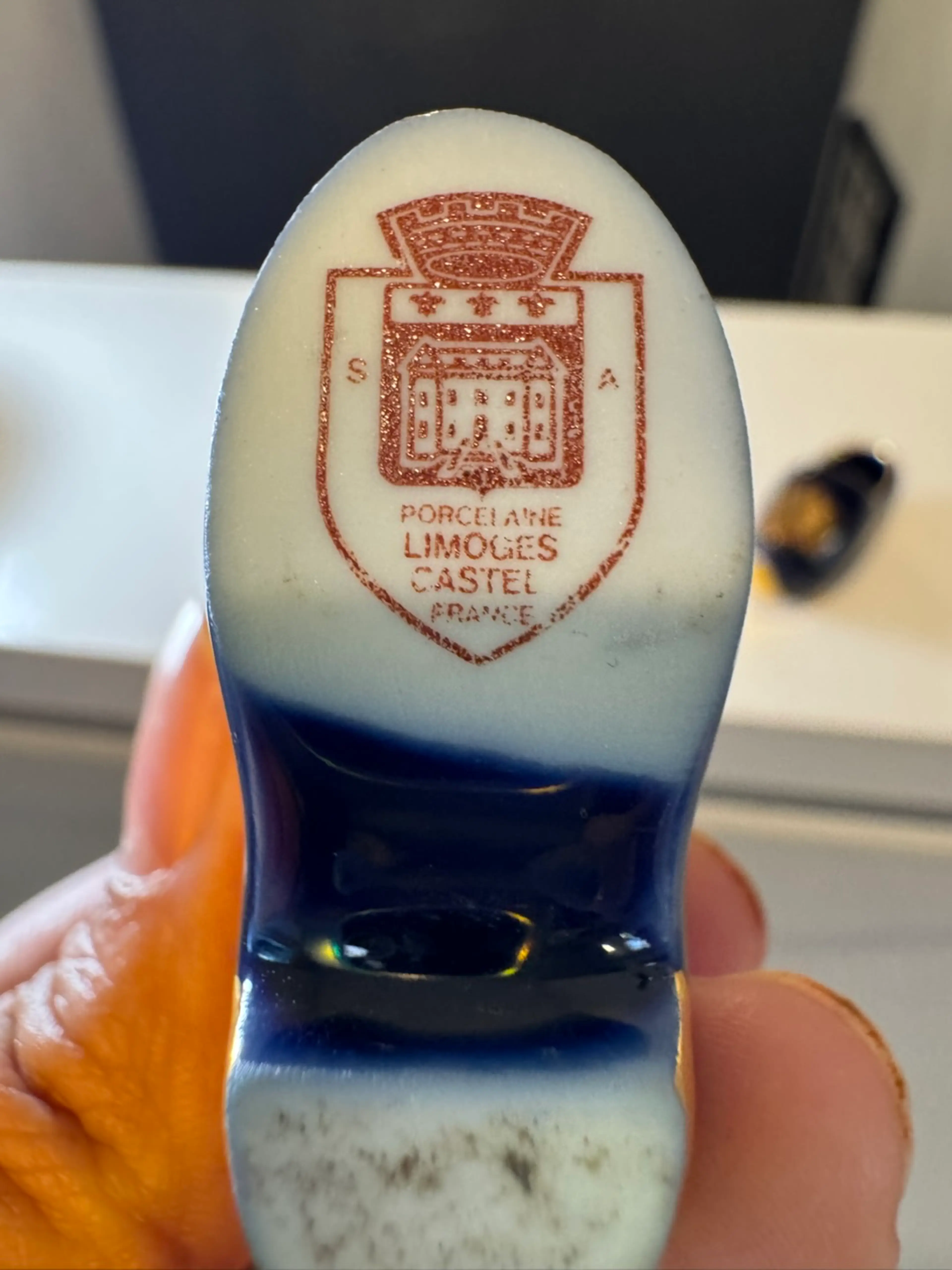 Image 2 of 3