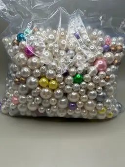 Variety Of Pearl Beads ~ Assortment Of Colors and Sizes