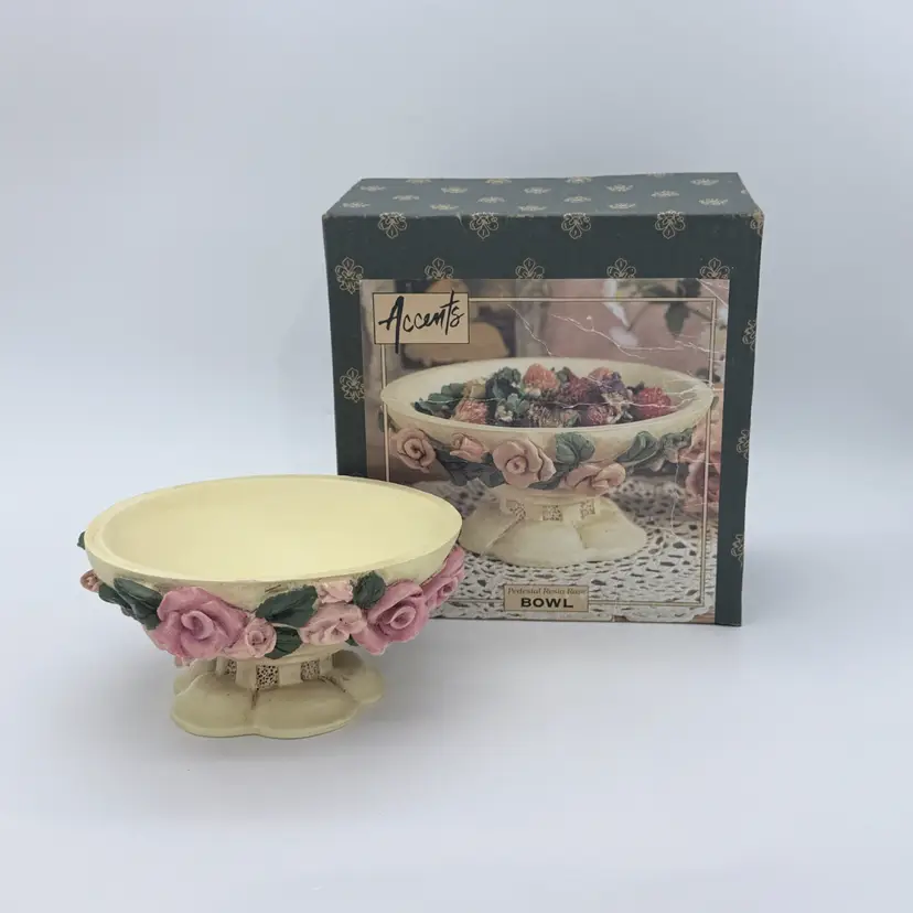 1990’s Vtg. Accents Pedestal Resin Rose Bowl Centerpiece Cottagecore Decor - NIB