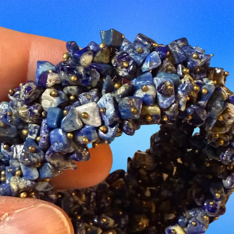 Stunning Blue Lapis Lazuli Chip Necklace and Bracelet Set **Giftable!** (KK)