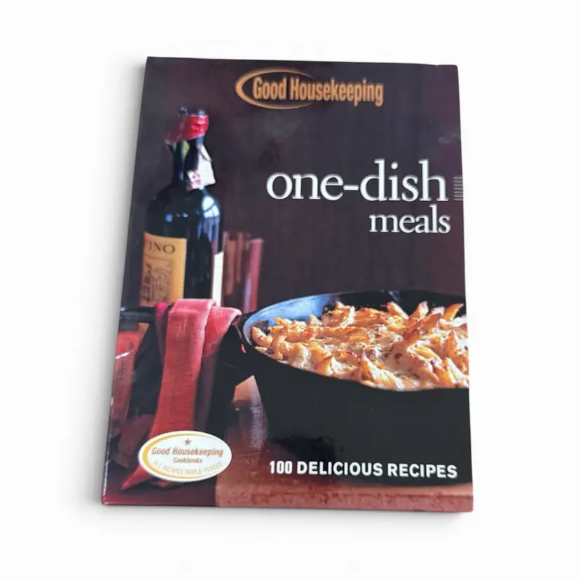 2008 Spiral Bound Good Housekeeping One-Dish Meals: 100 Delicious Recipes