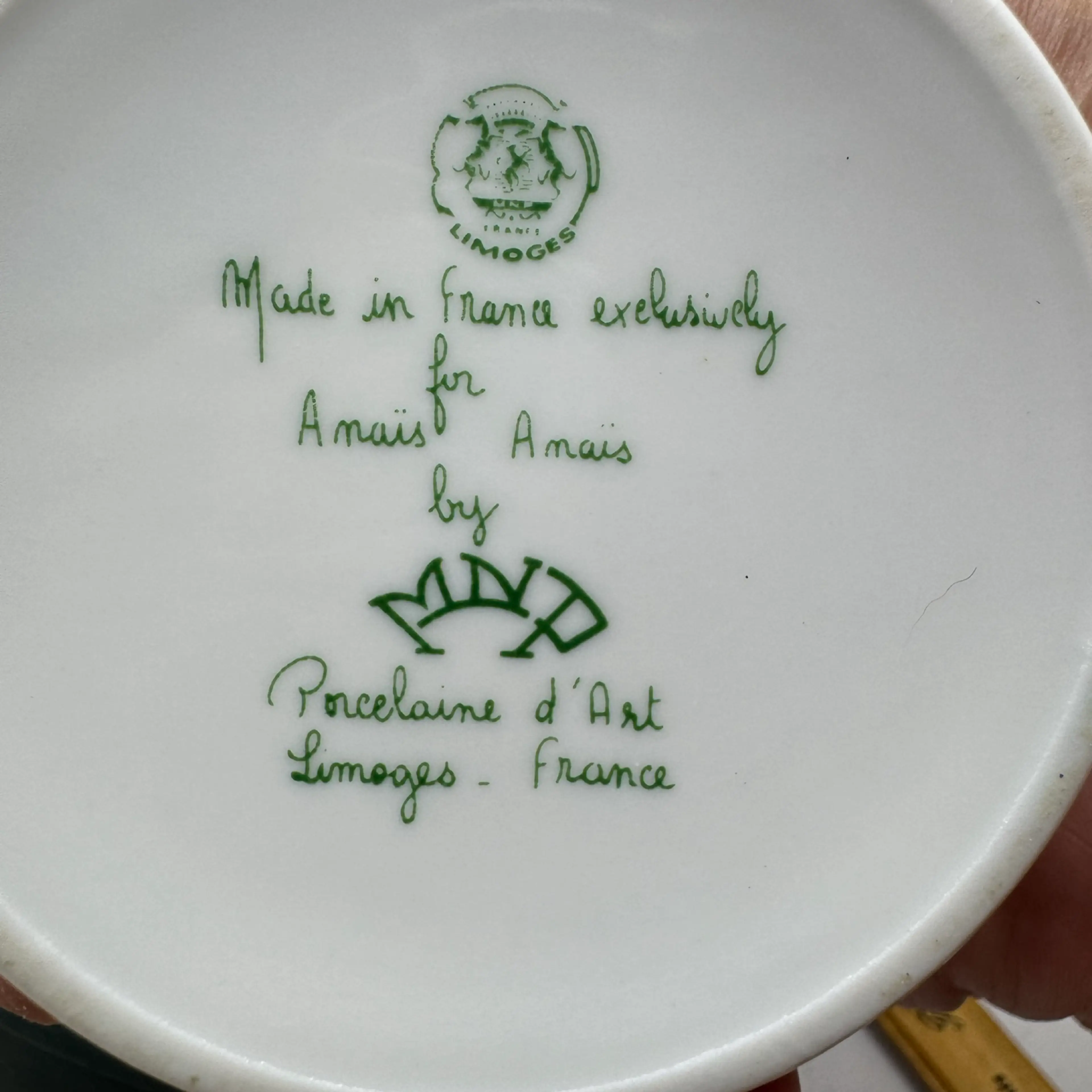 Image 3 of 3