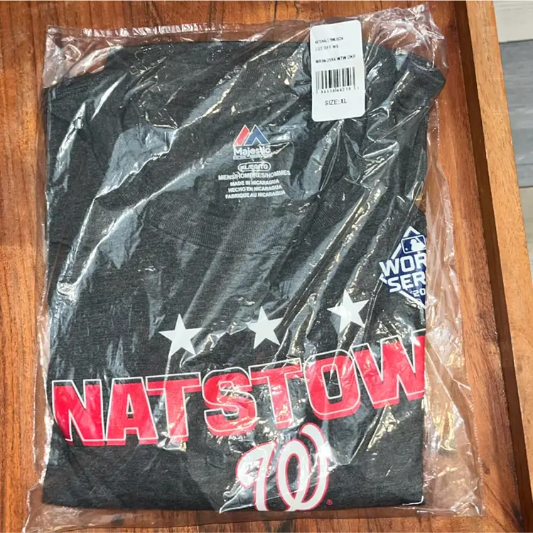 Washington Nationals World Series T-shirt XL