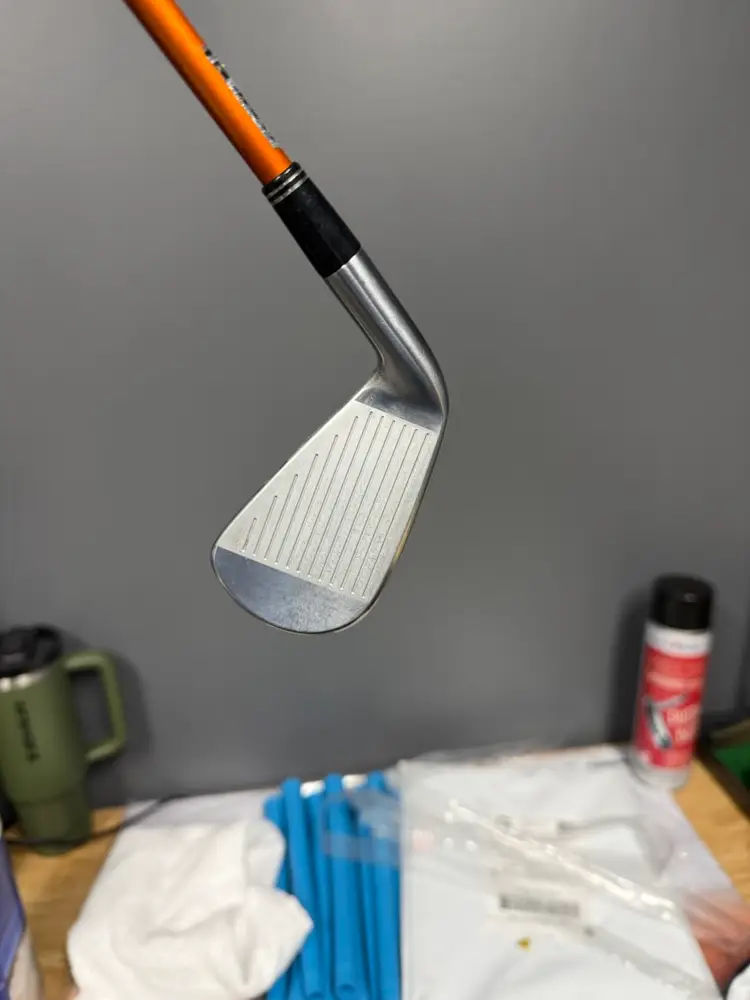 Srixon Zu65 Driving Iron With Miyazaki Stiff Flex Shaft.