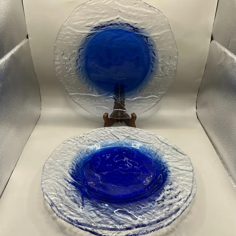 Pertti Santalahti Humppila Finland Textured Cobalt Blue Glass 10” Dinner Plates (3)