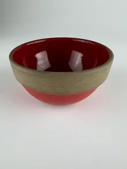 Vintage Holiday Red Heath Pottery Rimmed Bowl SIGNED #321