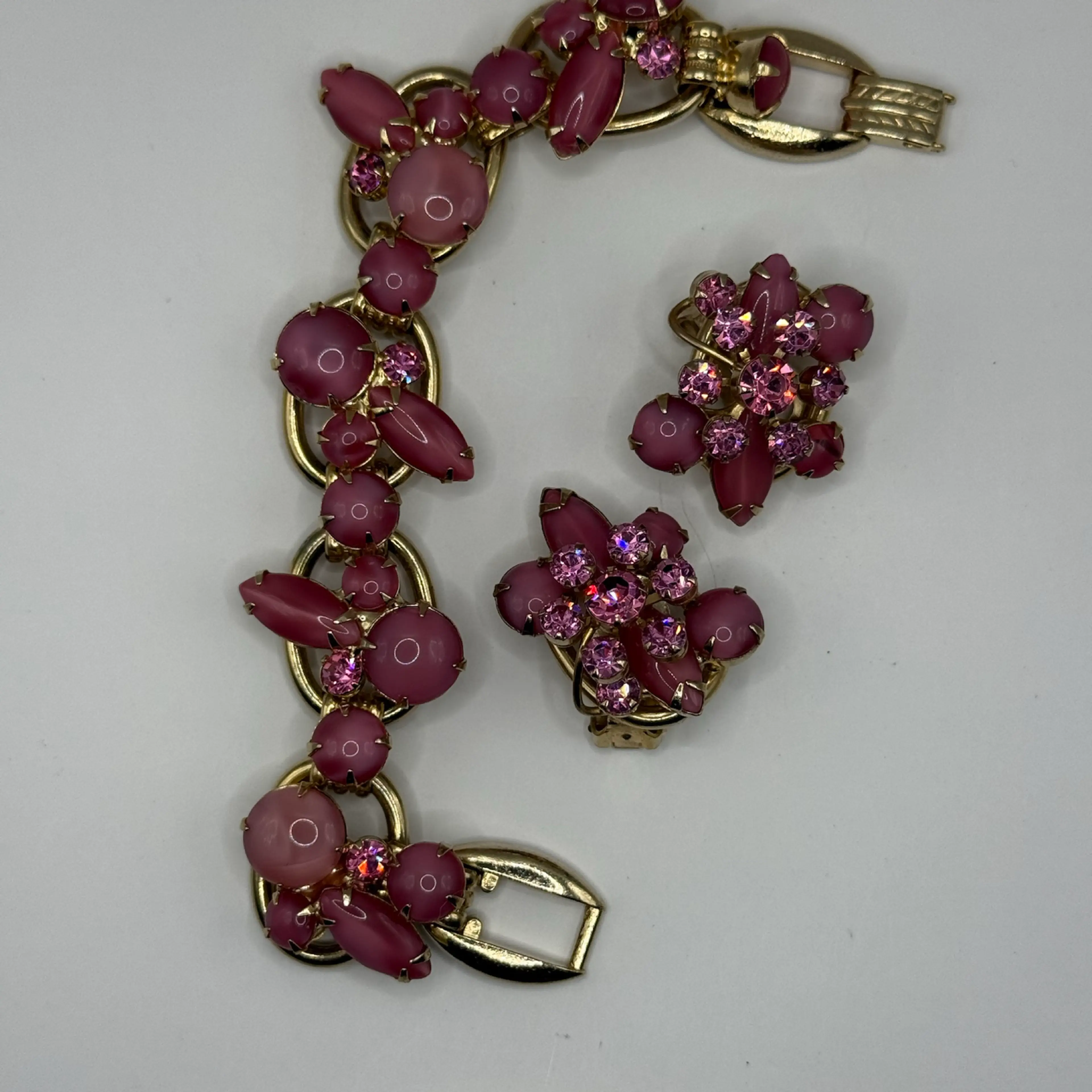 Image 2 of 4