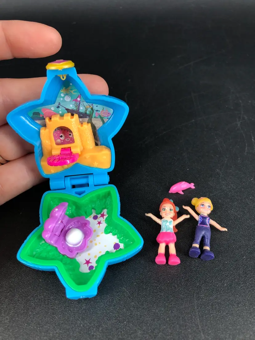 Polly Pocket Tiny World Beach Time Compact Dolls & Dolphin Mattel 2017