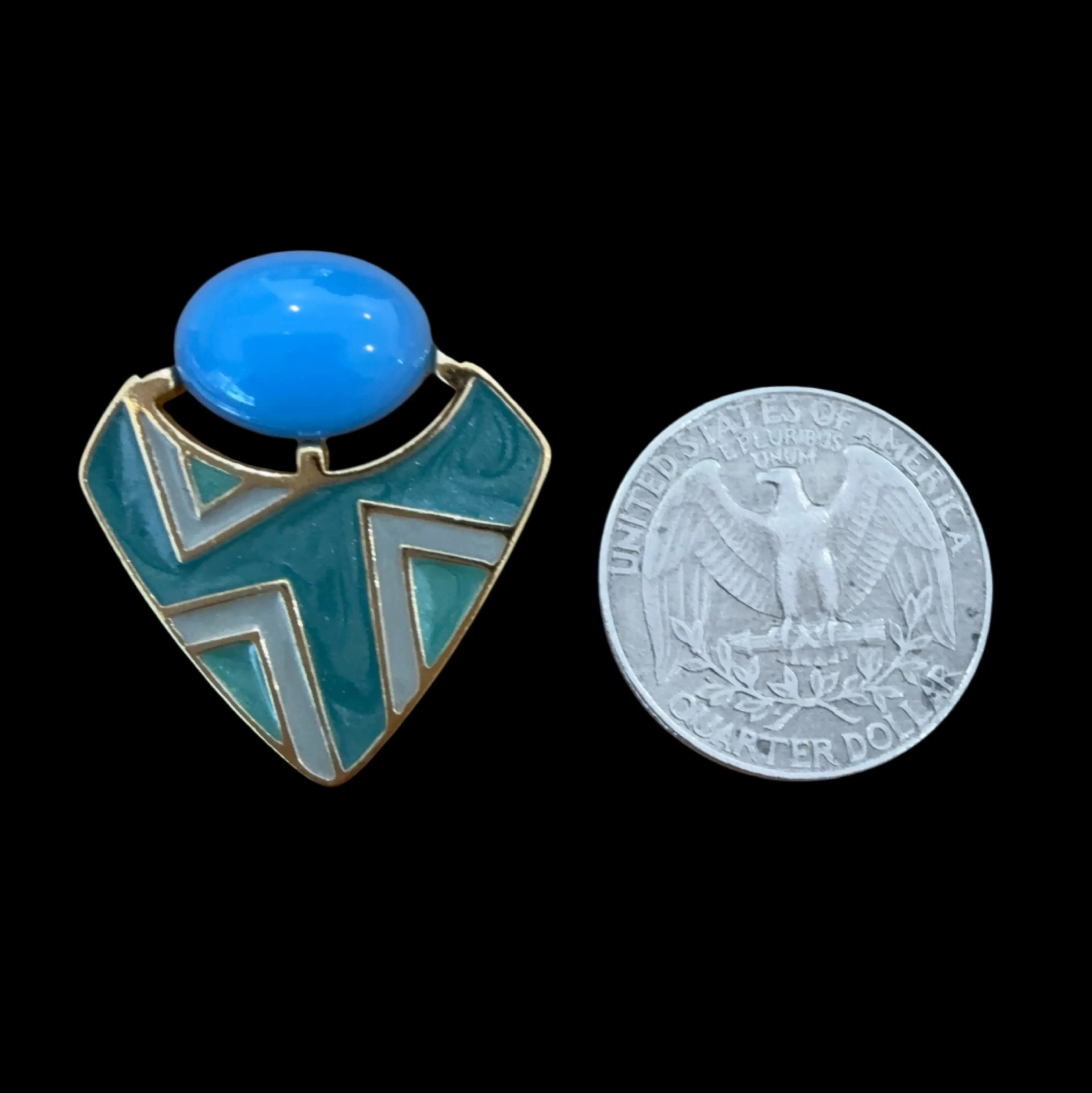 Image 4 of 4