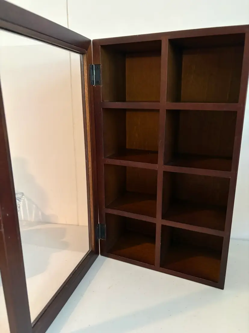 Luxury Tea Storage Chest Or Trinket Shelf With Glass Cover