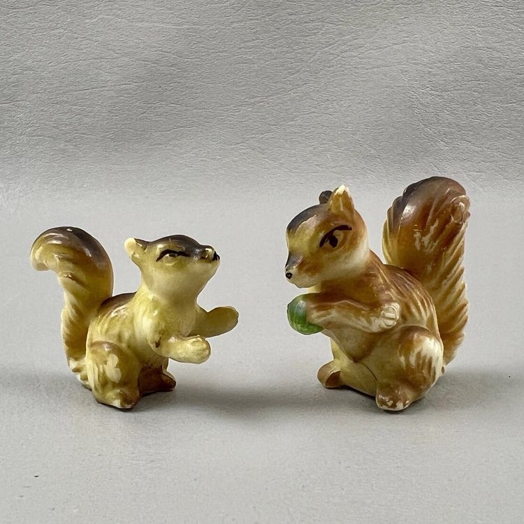 Vintage Small Plastic Two Squirrel Figurines Hong Kong Sitting Up Nut
