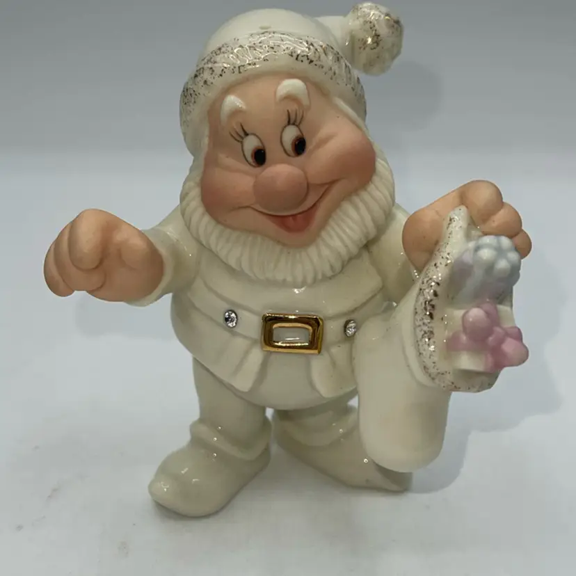 Lenox A Stocking For Happy Seven Dwarf Ornament Figurine Disney Showcase Read Note