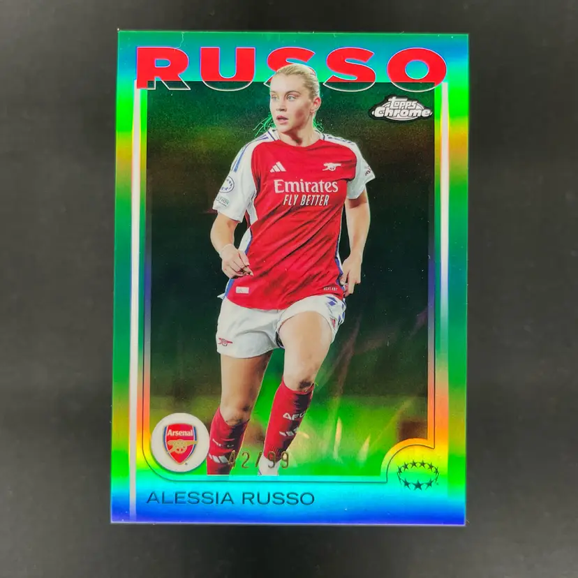 Alessia Russo 2024/25 Topps Chrome UWCL Green /99 Arsenal Soccer Card