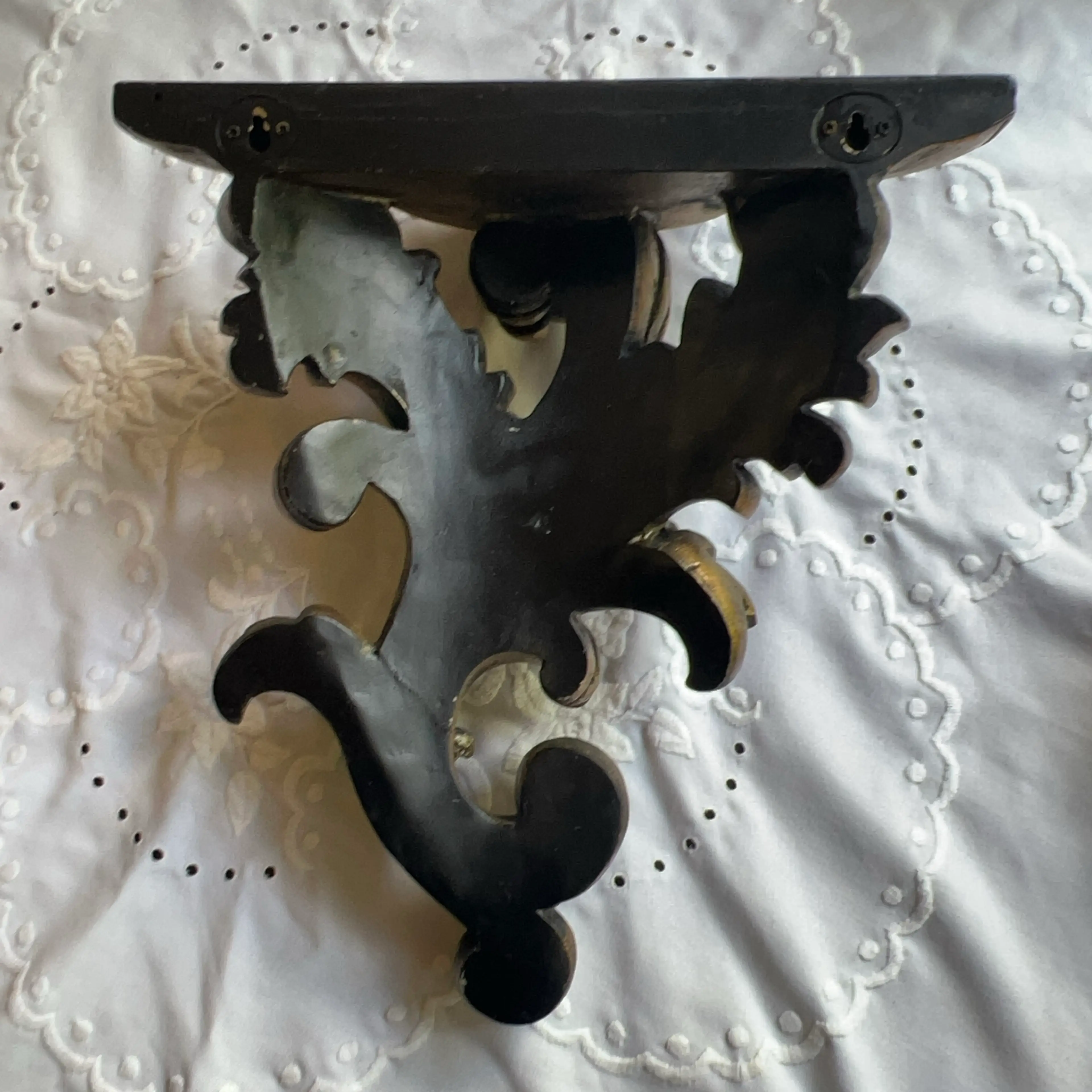 Image 3 of 3