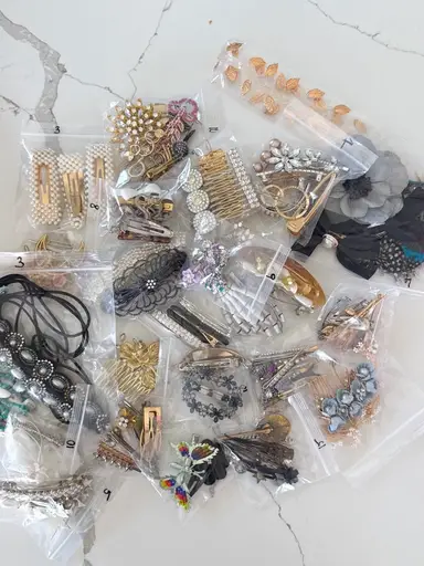 Hair Thingys~clips~barrettes~vintage~modern~Lets Hang Out