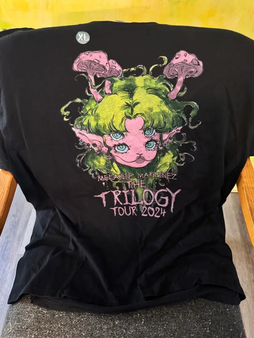 Melanie Martinez Tour Shirt Xxl