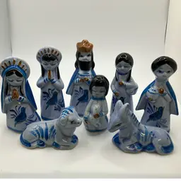 8 Tonala Nativity Figurines w/ Birds on Them - Mexico