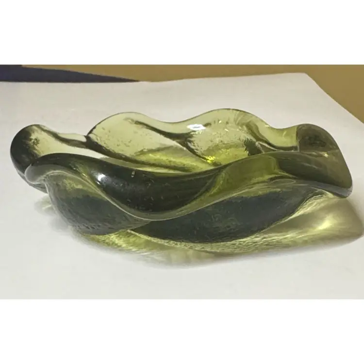 Fenton Art Glass Green Swirled Heavy Ashtray/Trinket Dish 5.25"